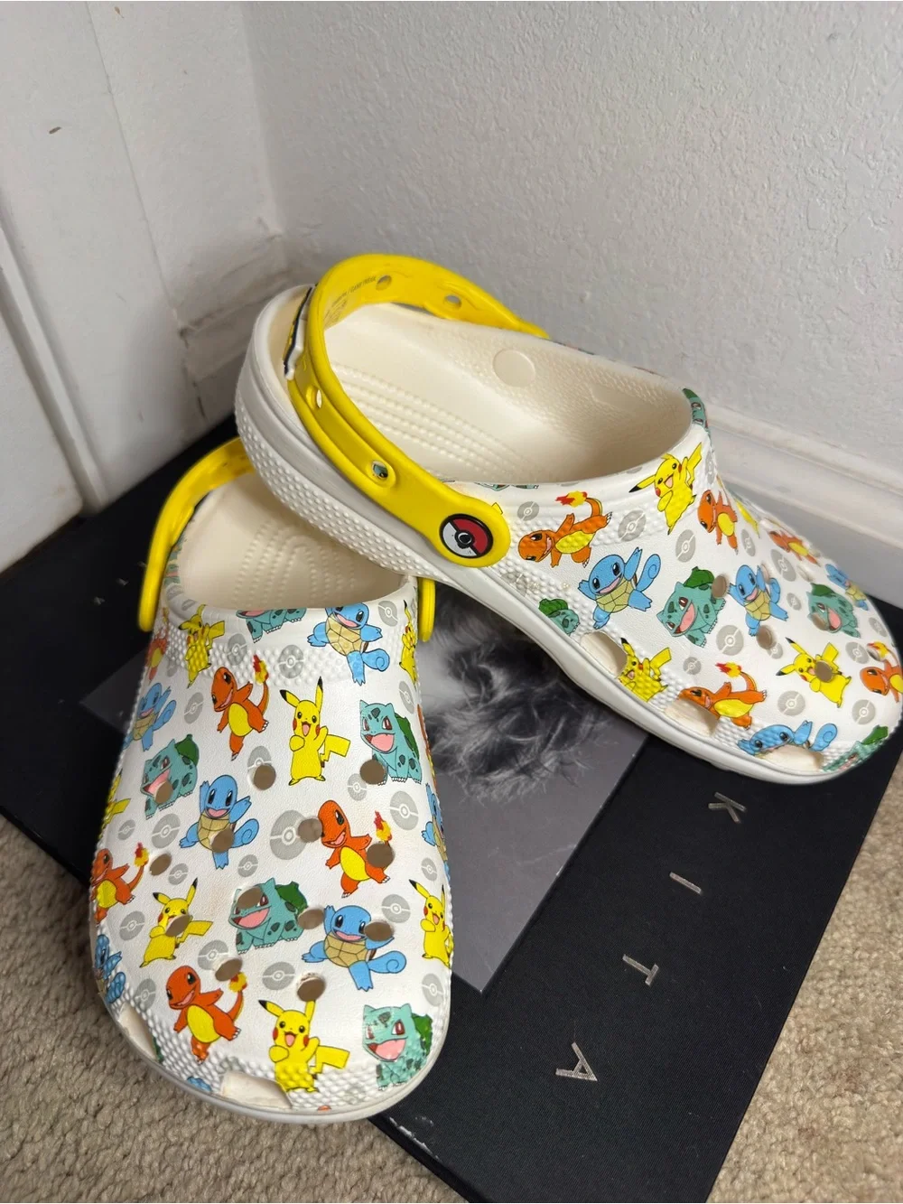Pokémon x Crocs Classic 